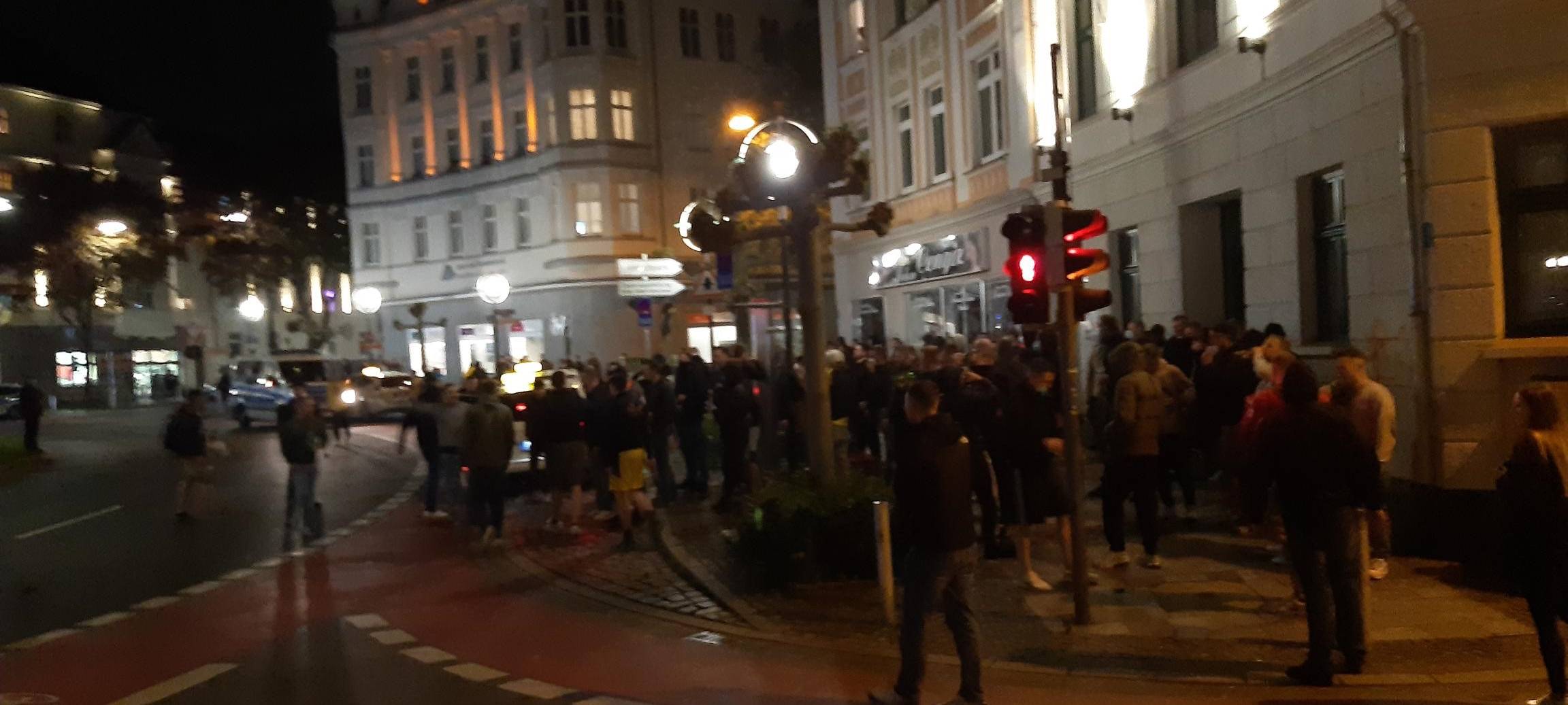 Nach Pokalsieg: BVB-Fans feiern am Borsigplatz in Dortmund