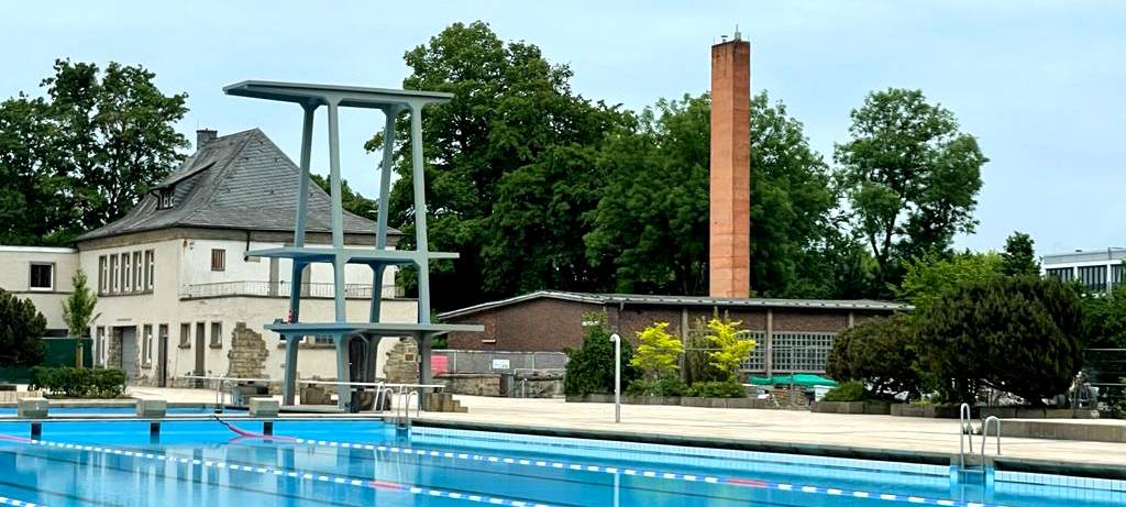 Dortmunder Volksbad für Schwimmkurse geöffnet