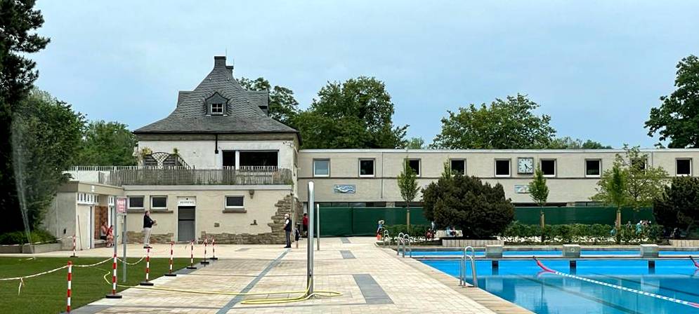 Dortmunder Volksbad für Schwimmkurse geöffnet