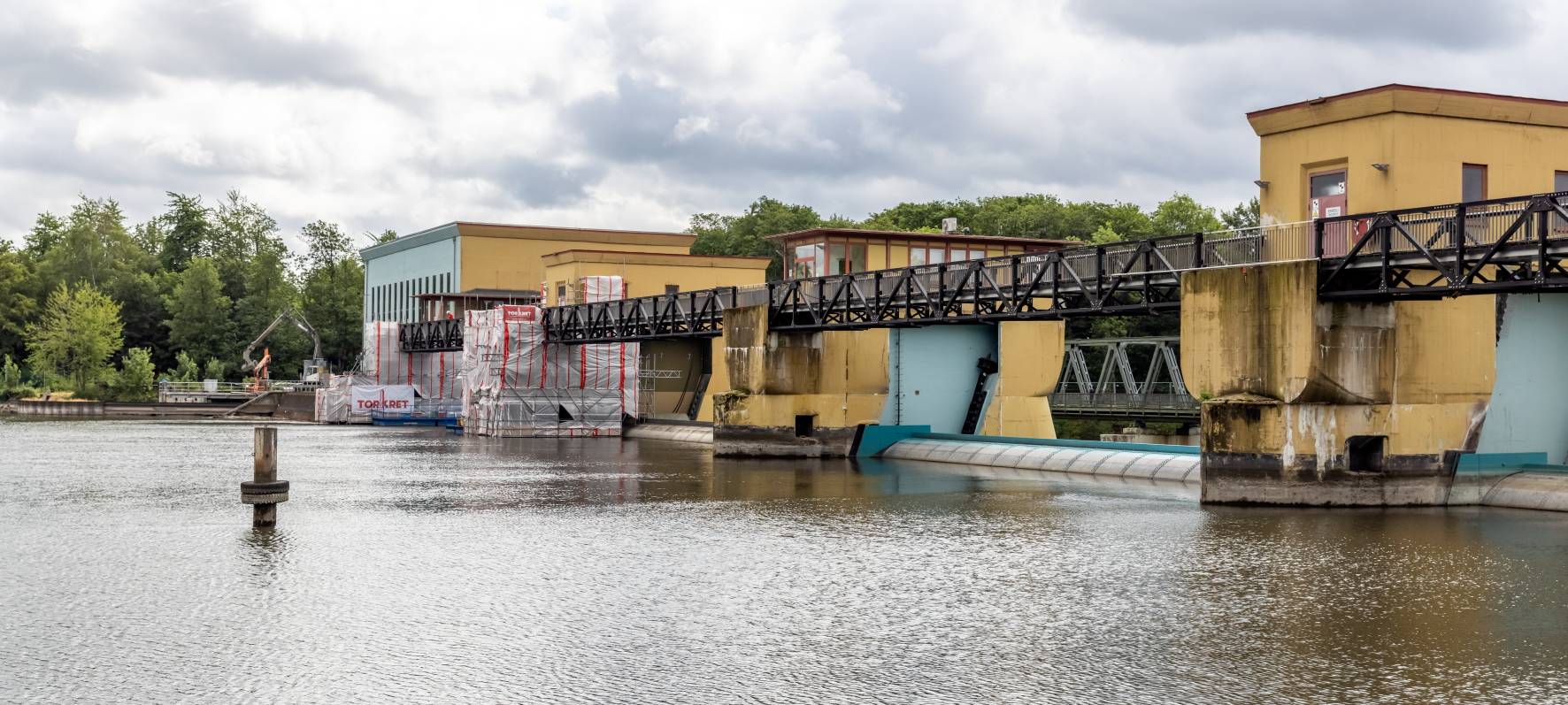 Dortmund: Sanierung der Wehranlage im Hengsteysee läuft