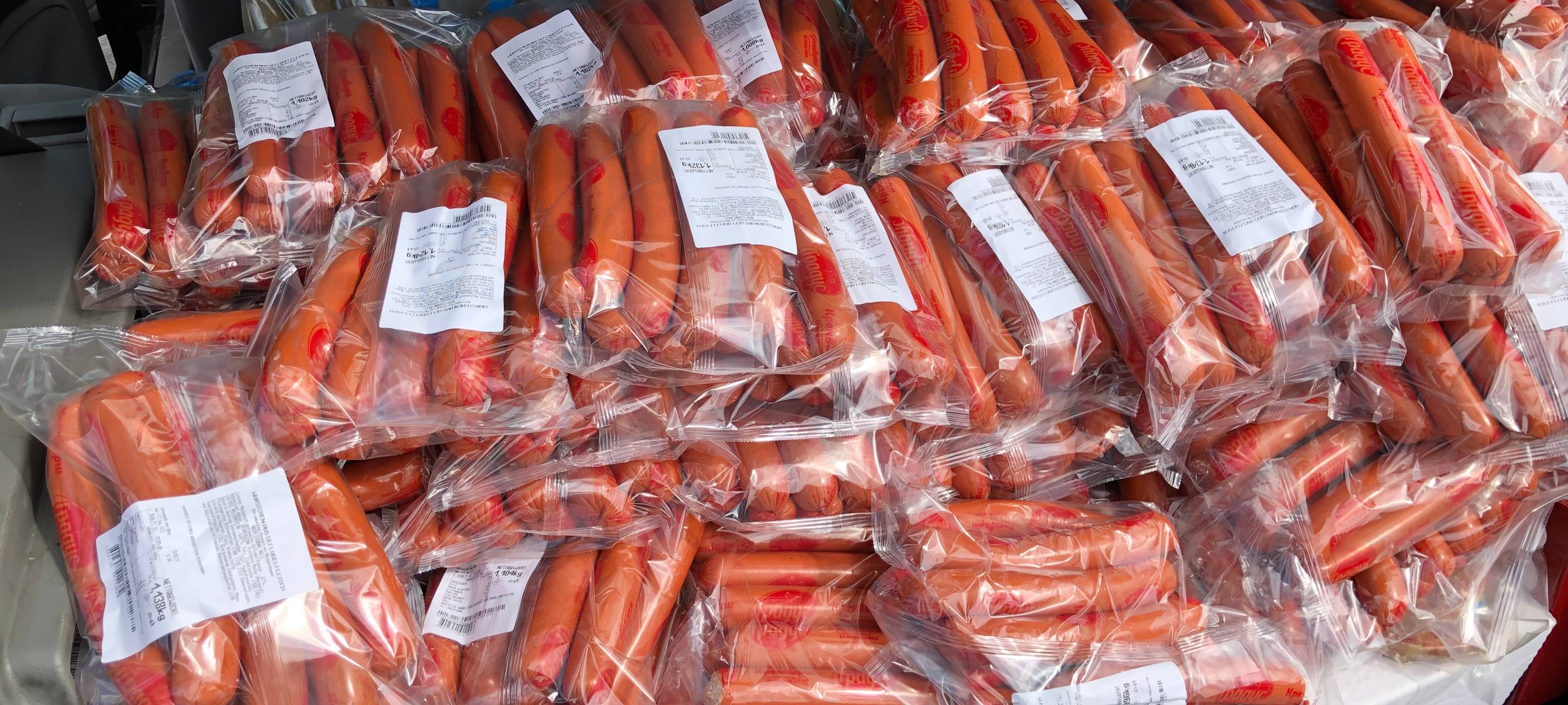 Ohne Kühlung: Autobahnpolizei stoppt "Würstchen-Express" in Dortmund