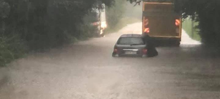 Wegen Dauerregen: Dortmunder Feuerwehr im Dauereinsatz