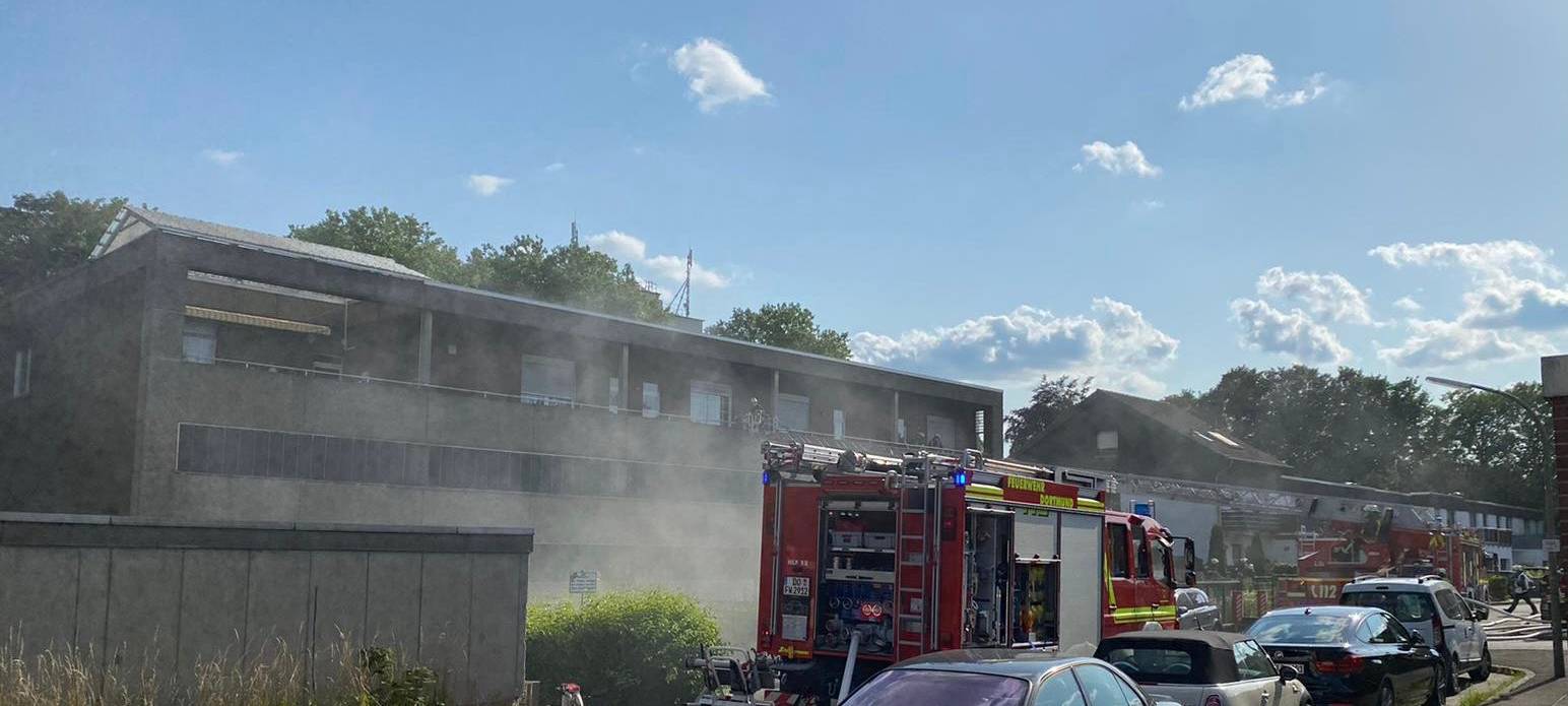 Dortmund-Schüren: Auto in Tiefgarage abgebrannt