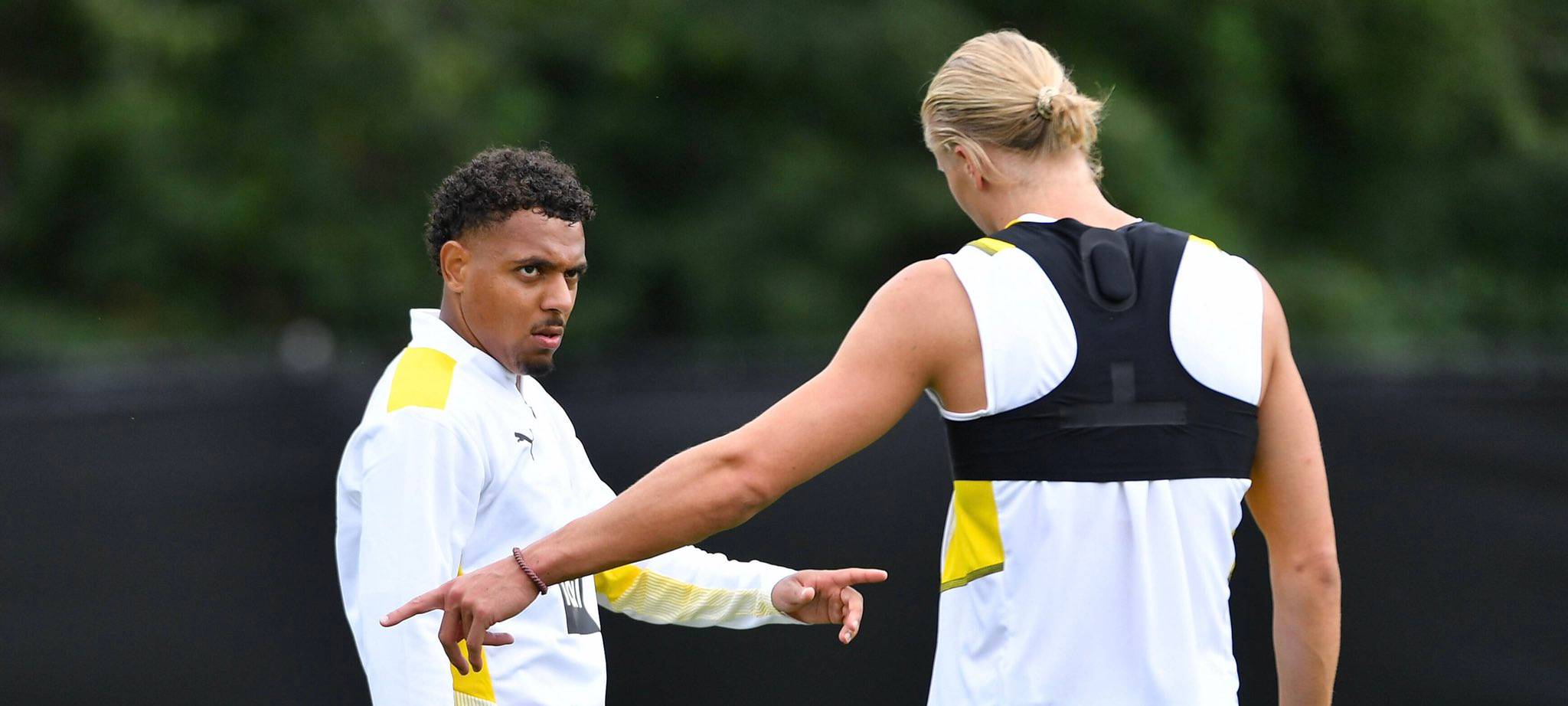 BVB: Donyell Malen nimmt an Training teil