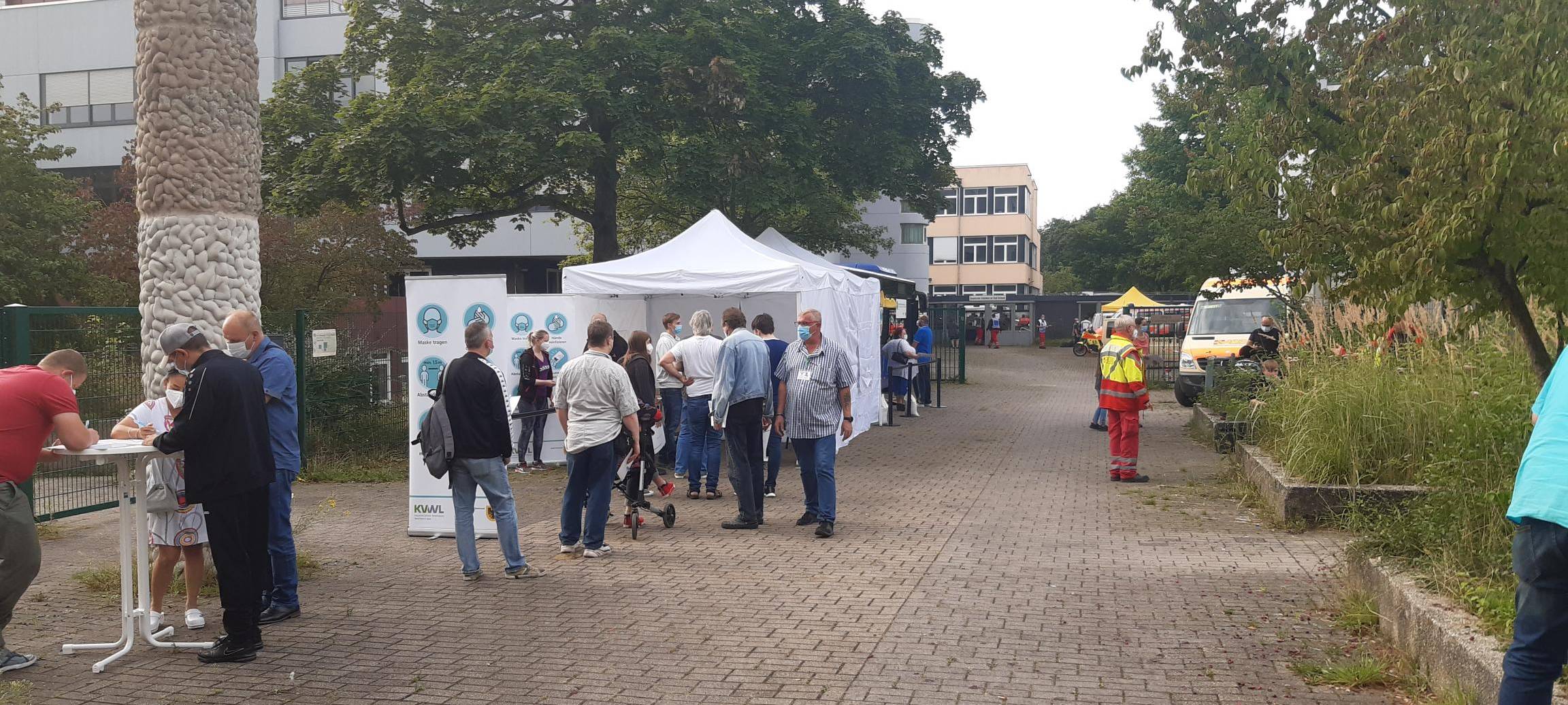 Bombe am Schwanenwall gesprengt: Der Einsatz zum Nachlesen