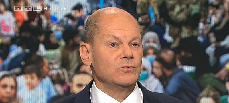 Laschet, Scholz und Baerbock streiten beim TV-Triell