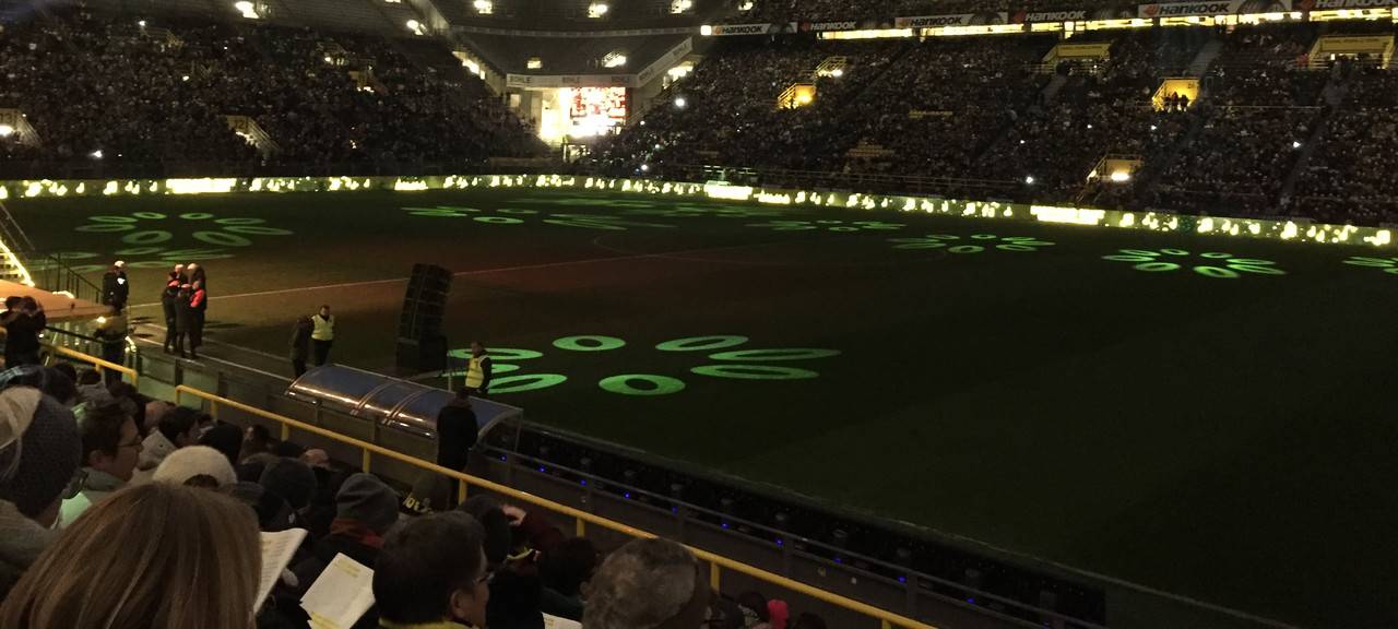 50 Jahre Westfalenstadion - 50 schwarzgelbe Momente: Moment 43: Kein Licht im Stadion