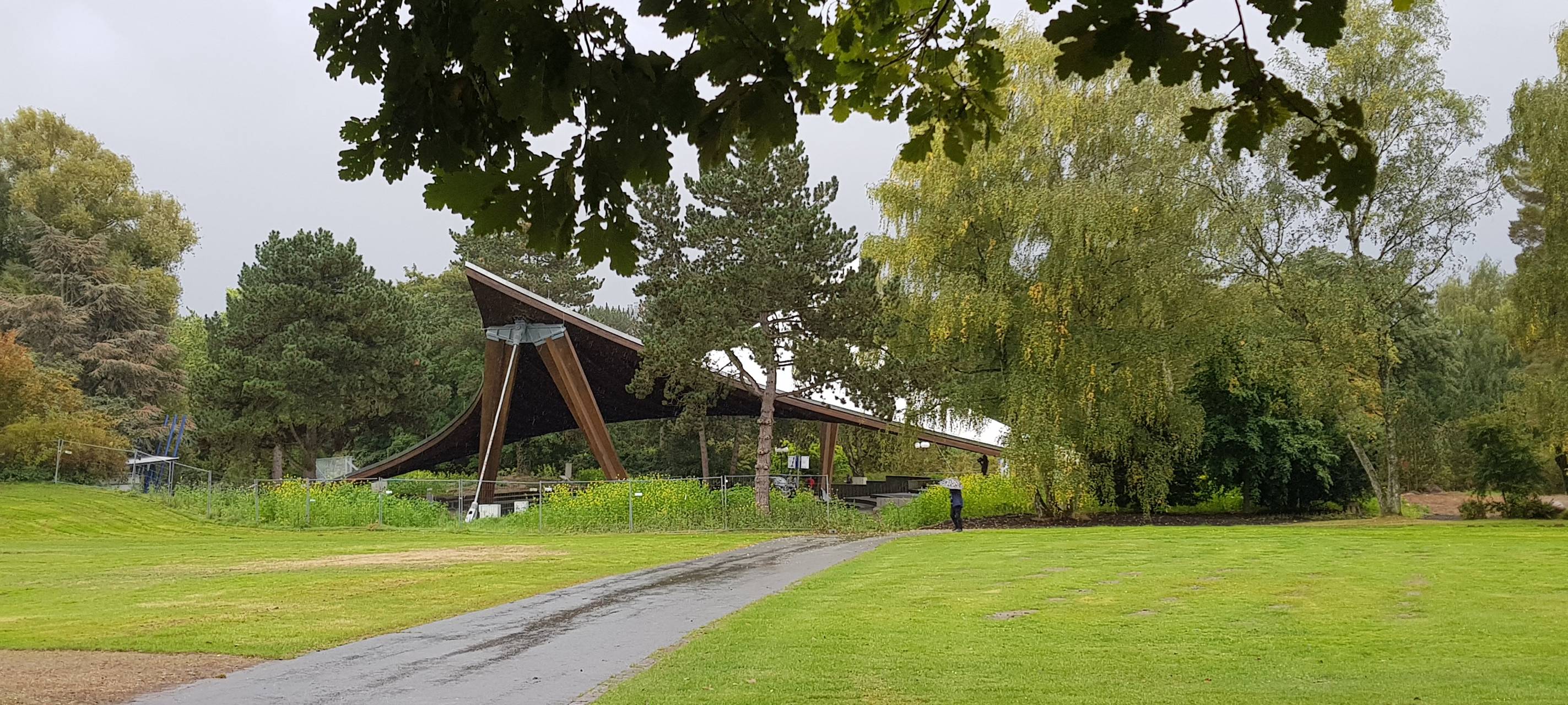 Dortmund: Sonnensegel im Westfalenpark wieder geöffnet