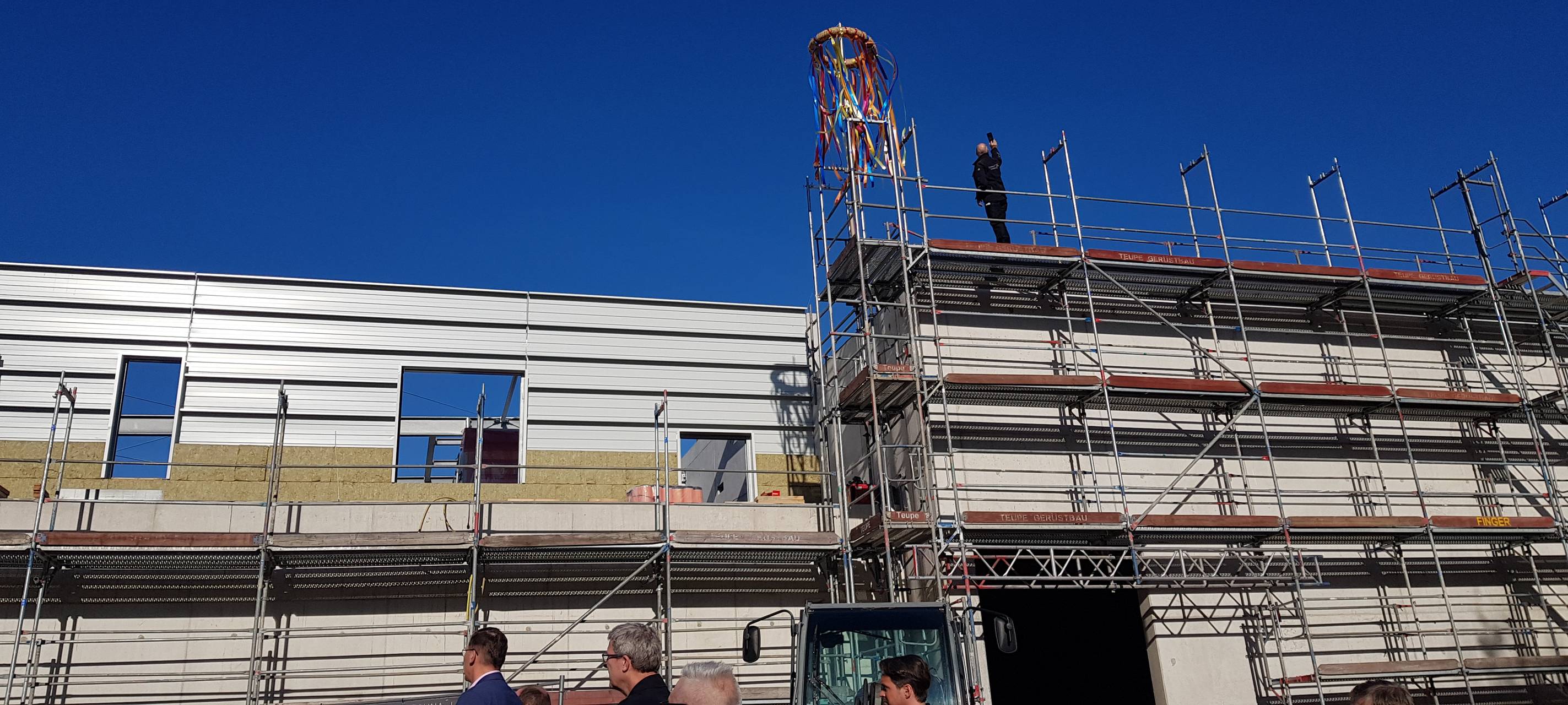 Dortmund: Richtfest am neuen Sportbad im Revierpark