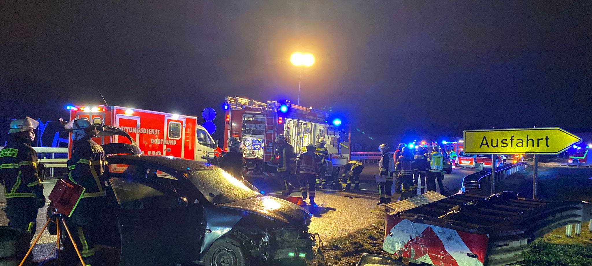 Dortmund: Schwerer Unfall auf der B236