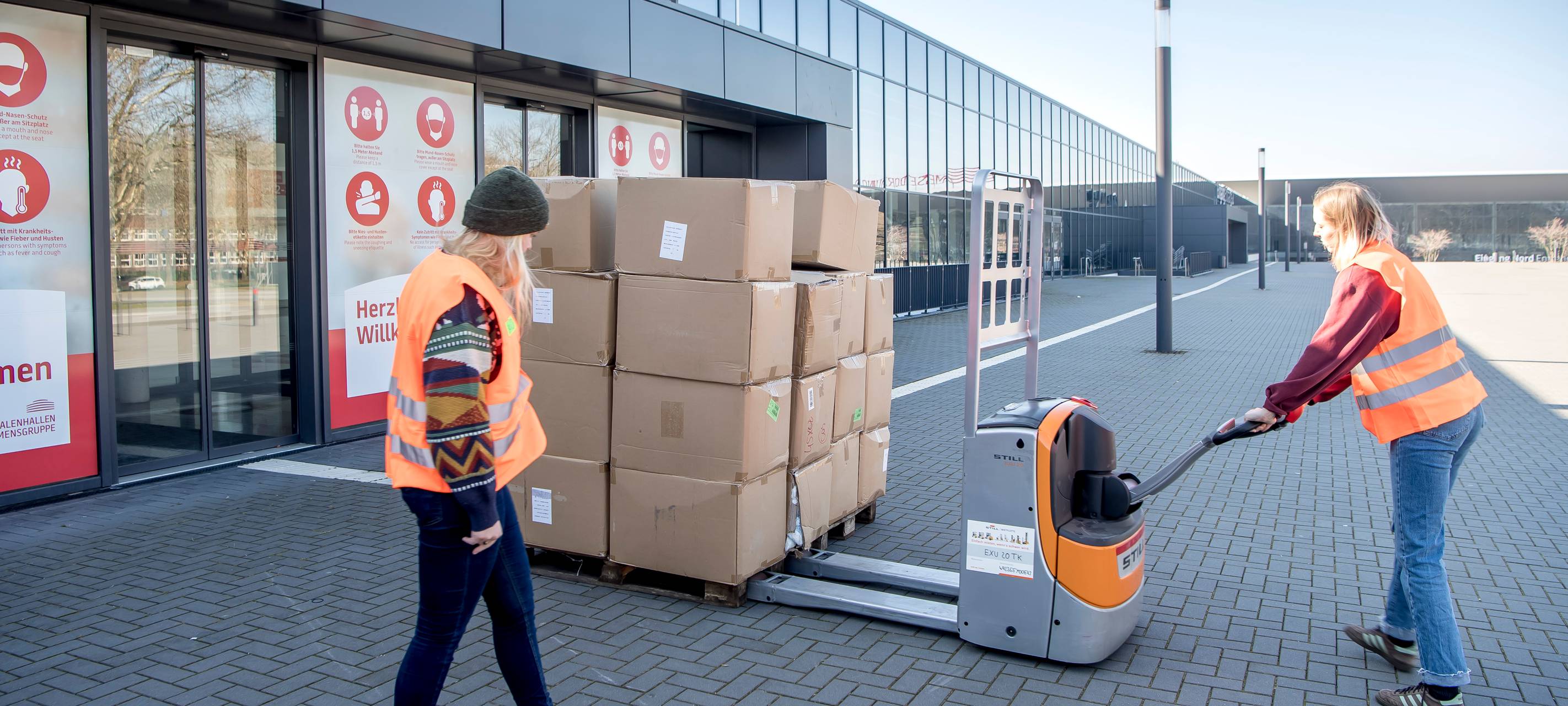 Westfalenhalle: Dortmunder Verein Grenzenlose Wärme sammelt Spenden