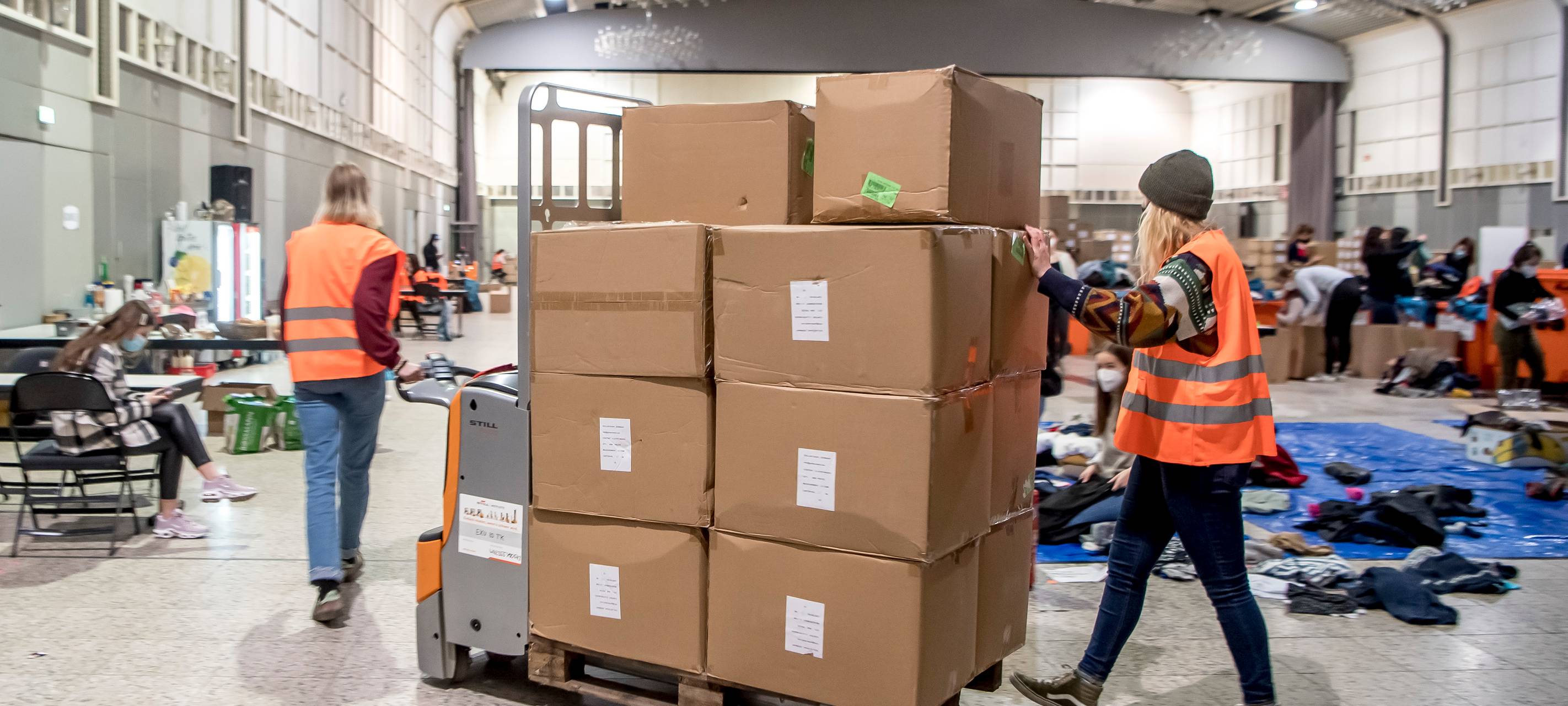 Westfalenhalle: Dortmunder Verein Grenzenlose Wärme sammelt Spenden