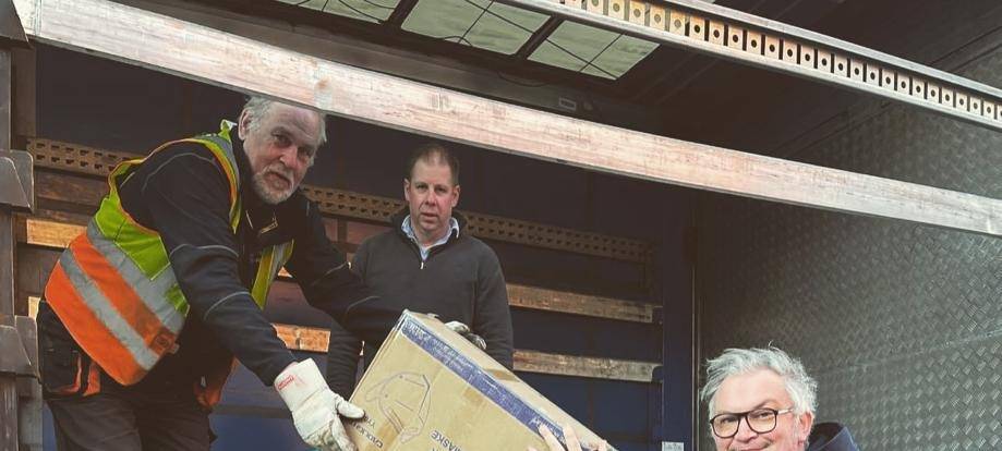 Dortmunder Geschäftsmann hilft geflüchteten Menschen