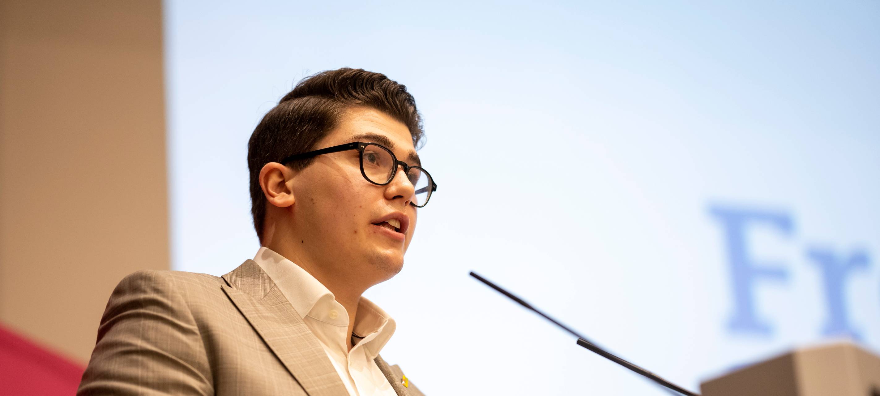 Nils Mehrer wird neuer FDP Parteivorsitzender in Dortmund