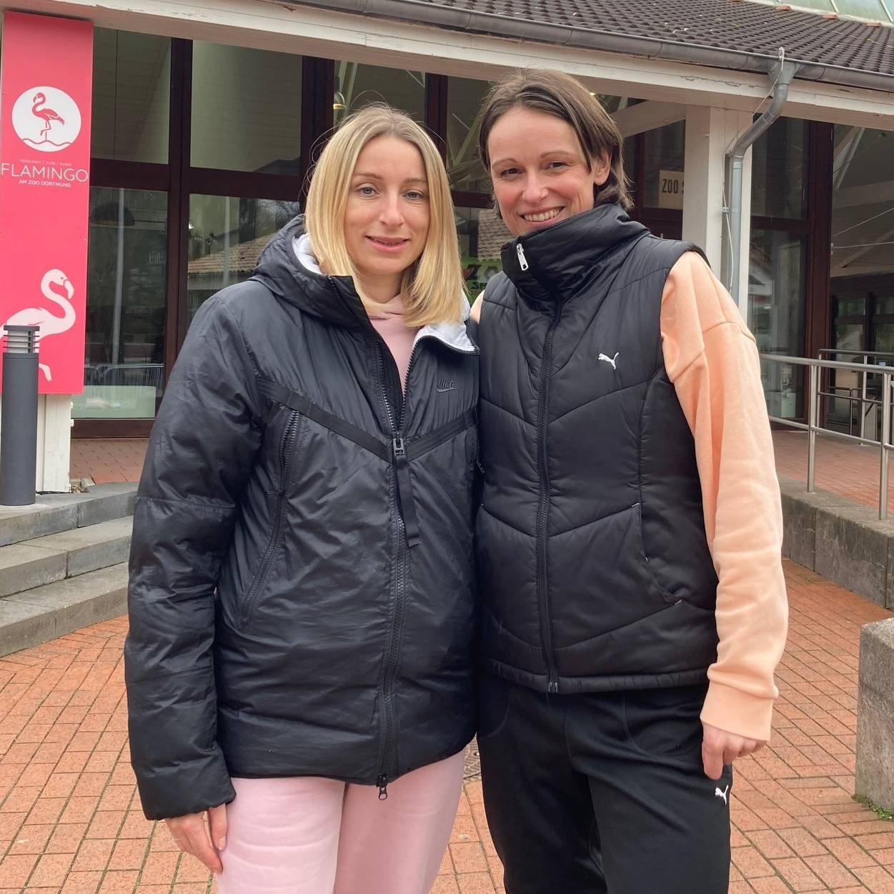 Die Dortmunder Spitzensportlerin Jana Hartmann hat Yuliya aus der Ukraine bei sich aufgenommen.