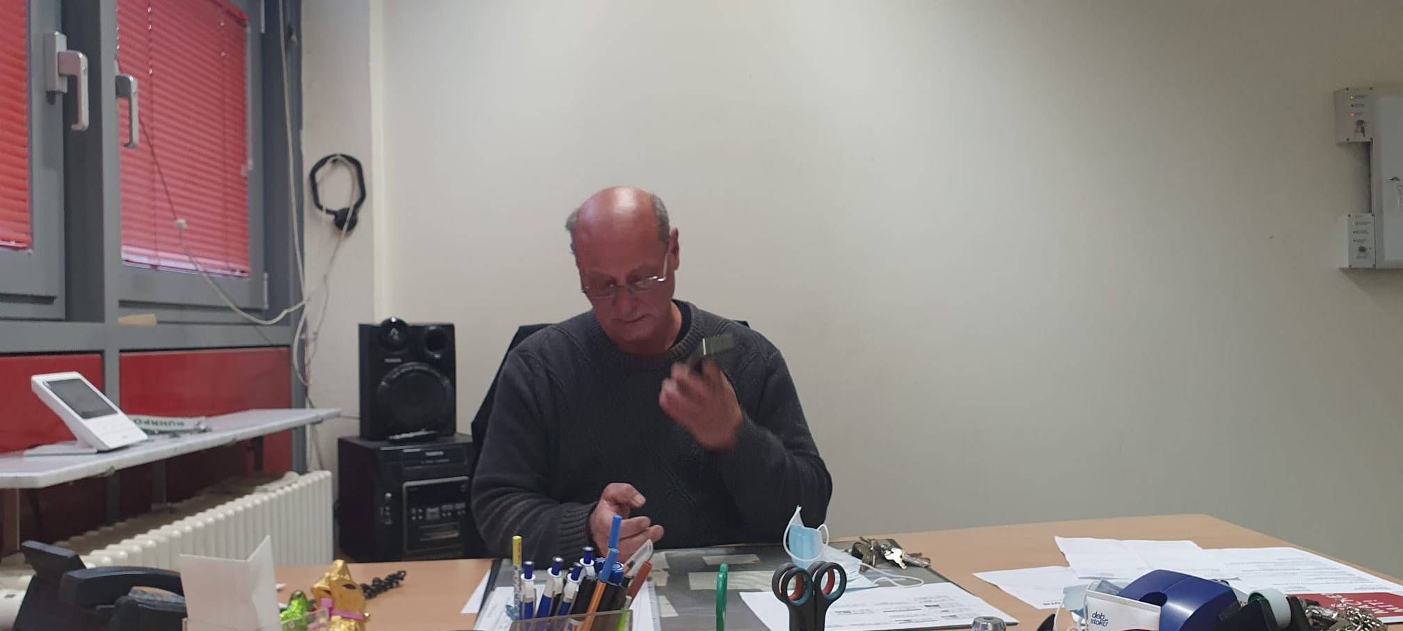 Helden der Frühschicht: Hausmeister an der Albrecht-Dürer-Realschule