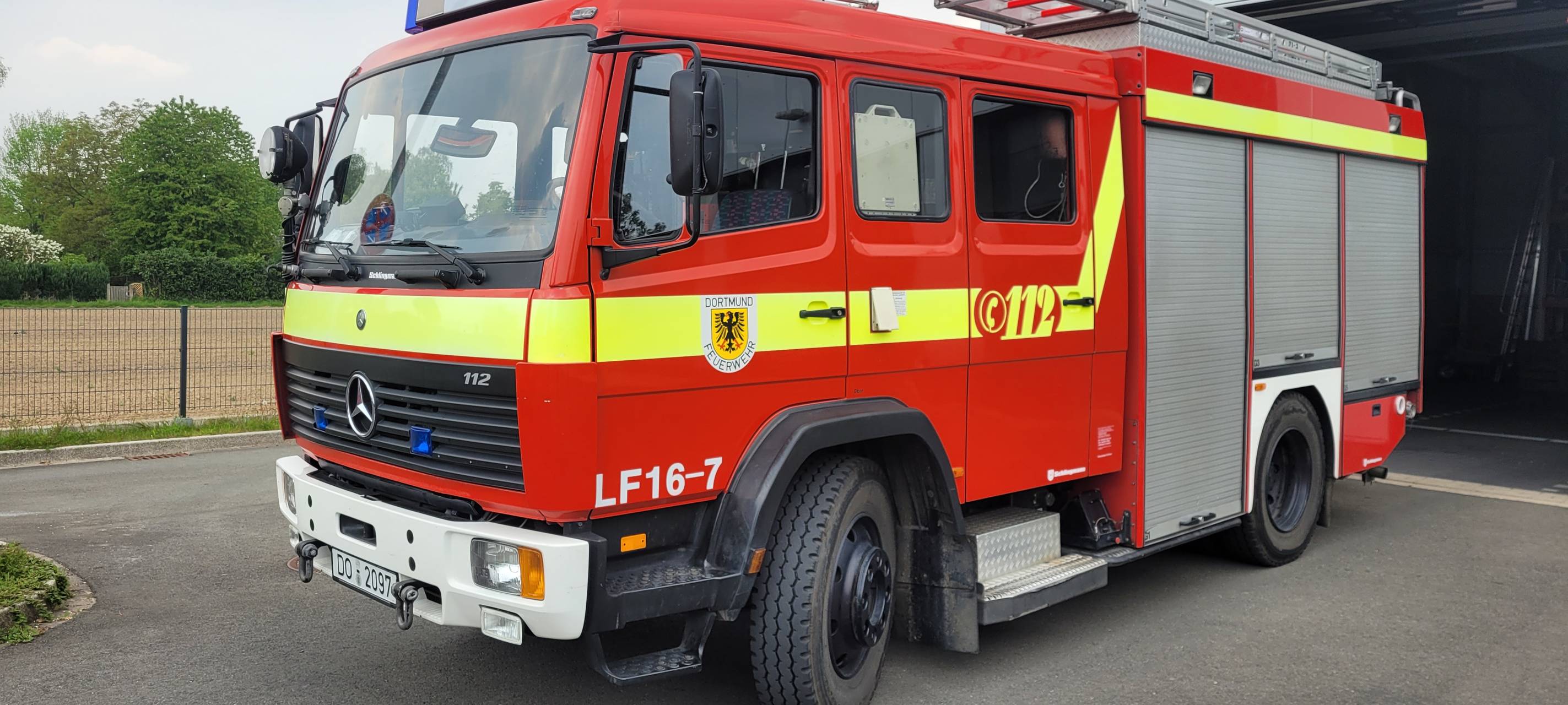 Dortmund: Gasleck im LKW-Tank sorgt für Feuerwehreinsatz