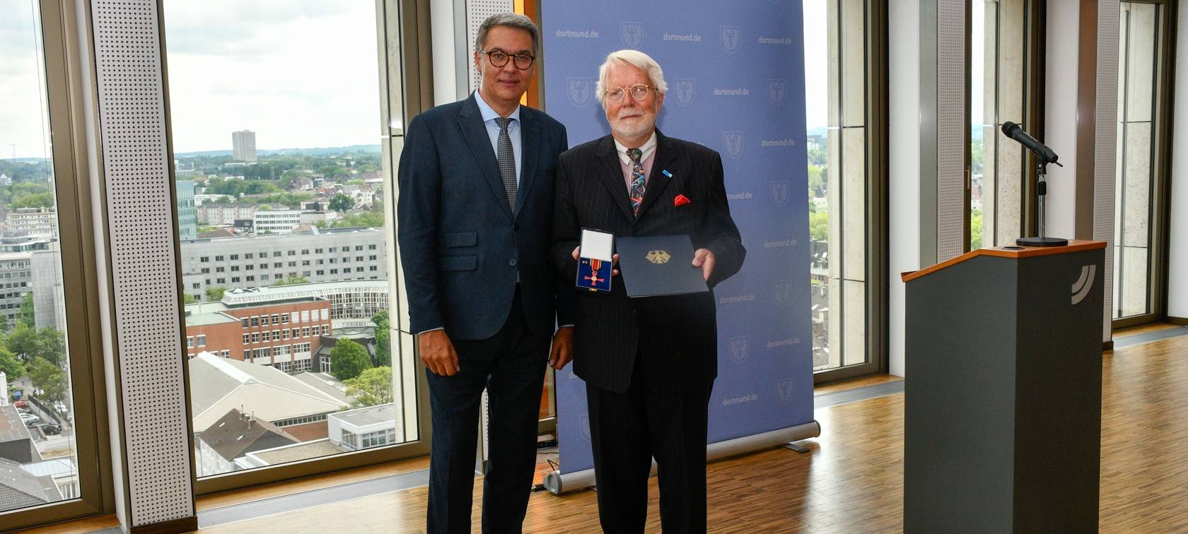 Bundesverdienstkreuz für Horst Röhr