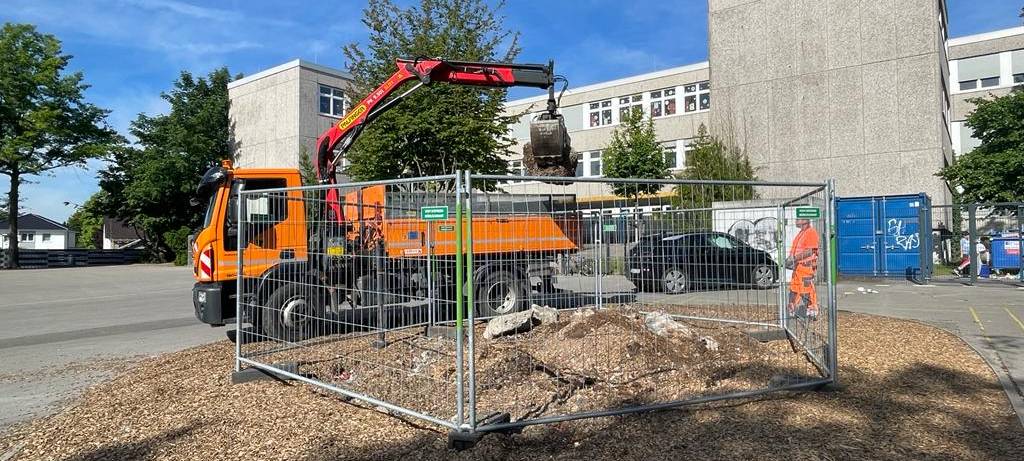 Grundschule Dortmund-Huckarde: Wenn ein Klettergerüst zum Politikum wird