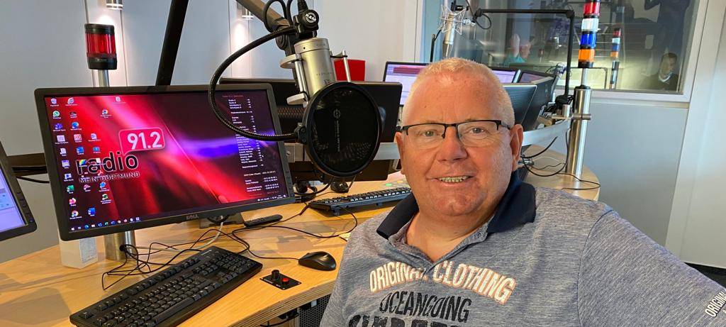 Dortmunder möchte Bagger-Denkmal auf A40 errichten