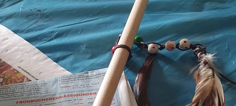 Kinderferienprogramm: Hexenbesen basteln in Lütgendortmund