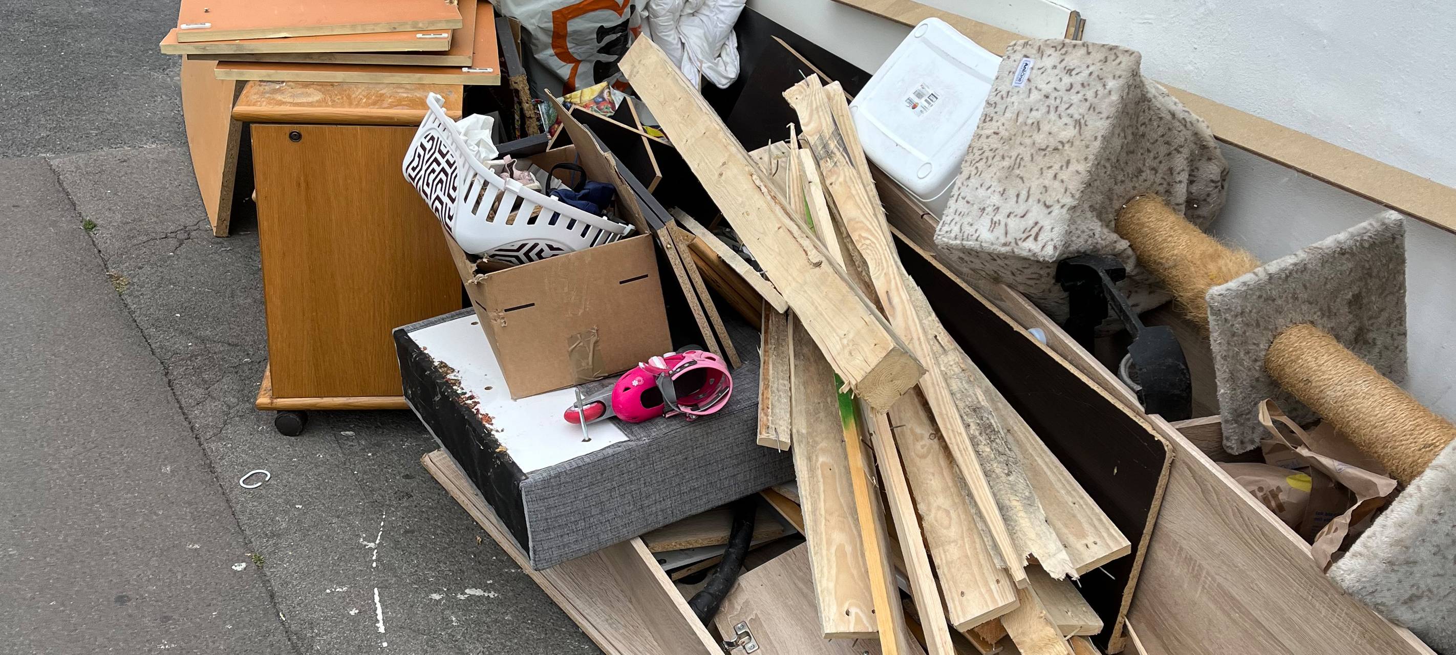 Sperrmülltag in Dortmund-Brackel