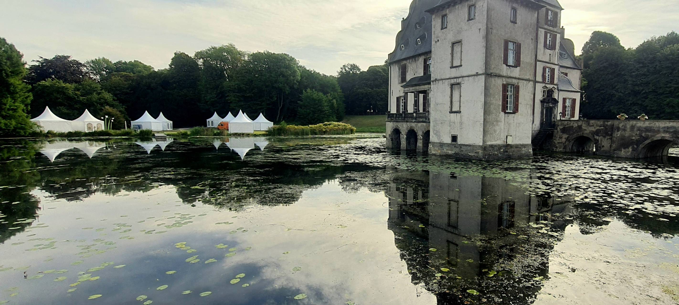 Schlosspark in Dortmund öffnet für Besucher