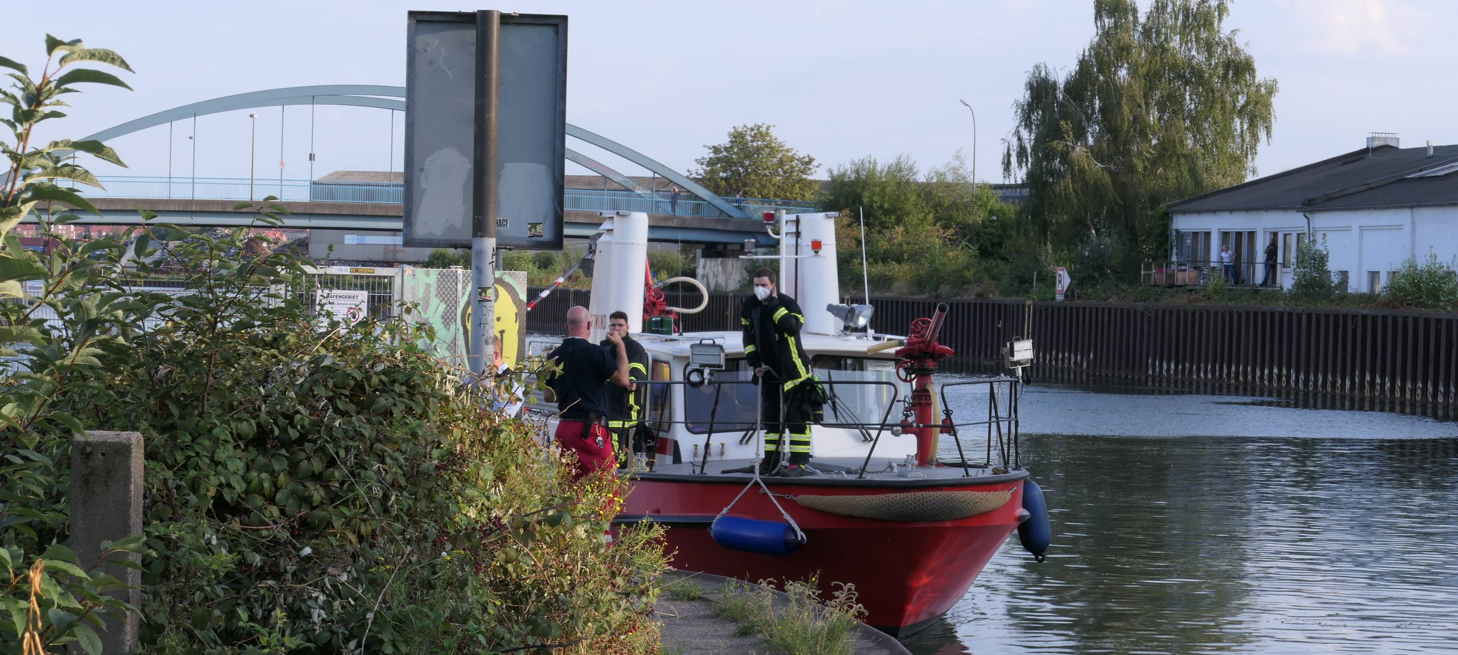 Dortmunder Hafen: Mann tot aus Kanal geborgen
