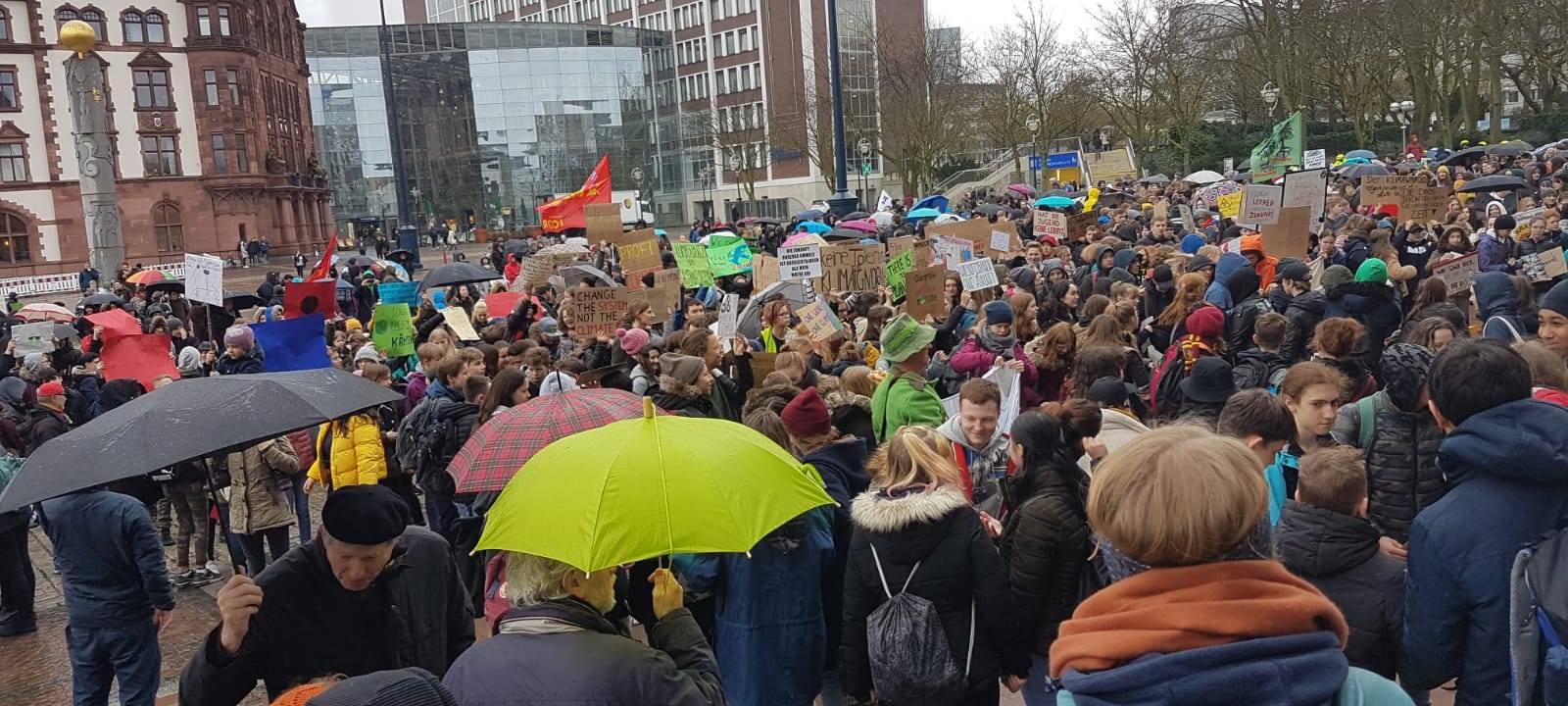 Deutlich mehr Teilnehmer waren bei der "Fridays for Future"-Demo dabei