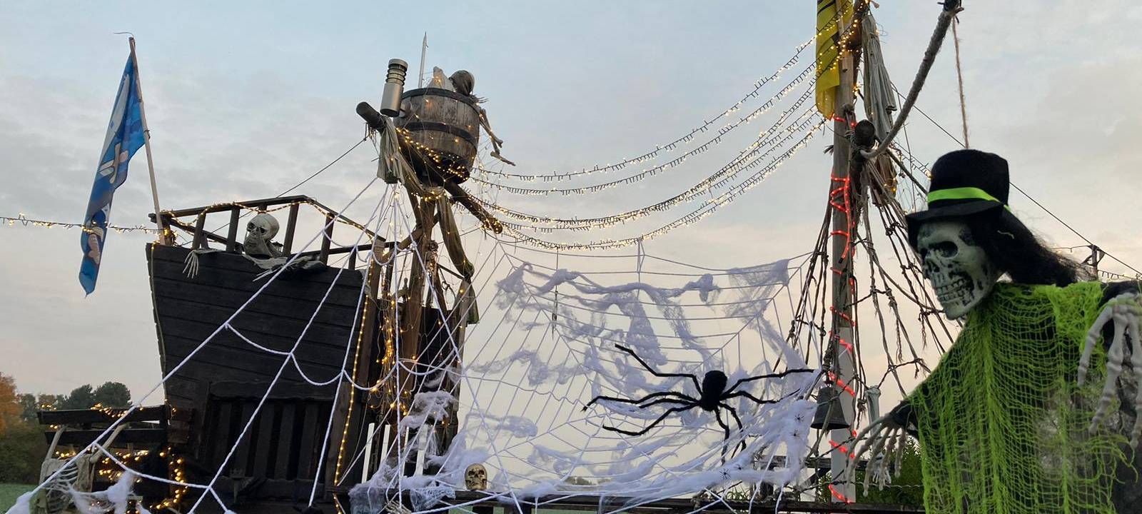 Grusel-Schiff in Dortmund-Lanstrop