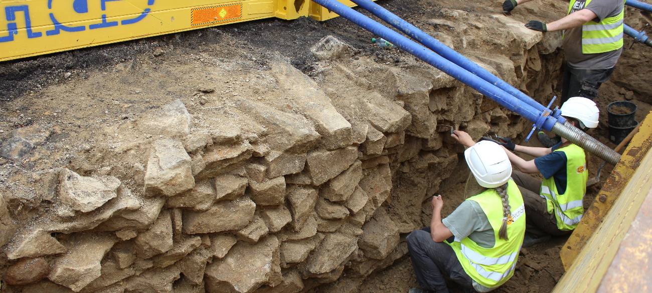 Dortmund: 45.000 Euro für Stadtmauer-Steine