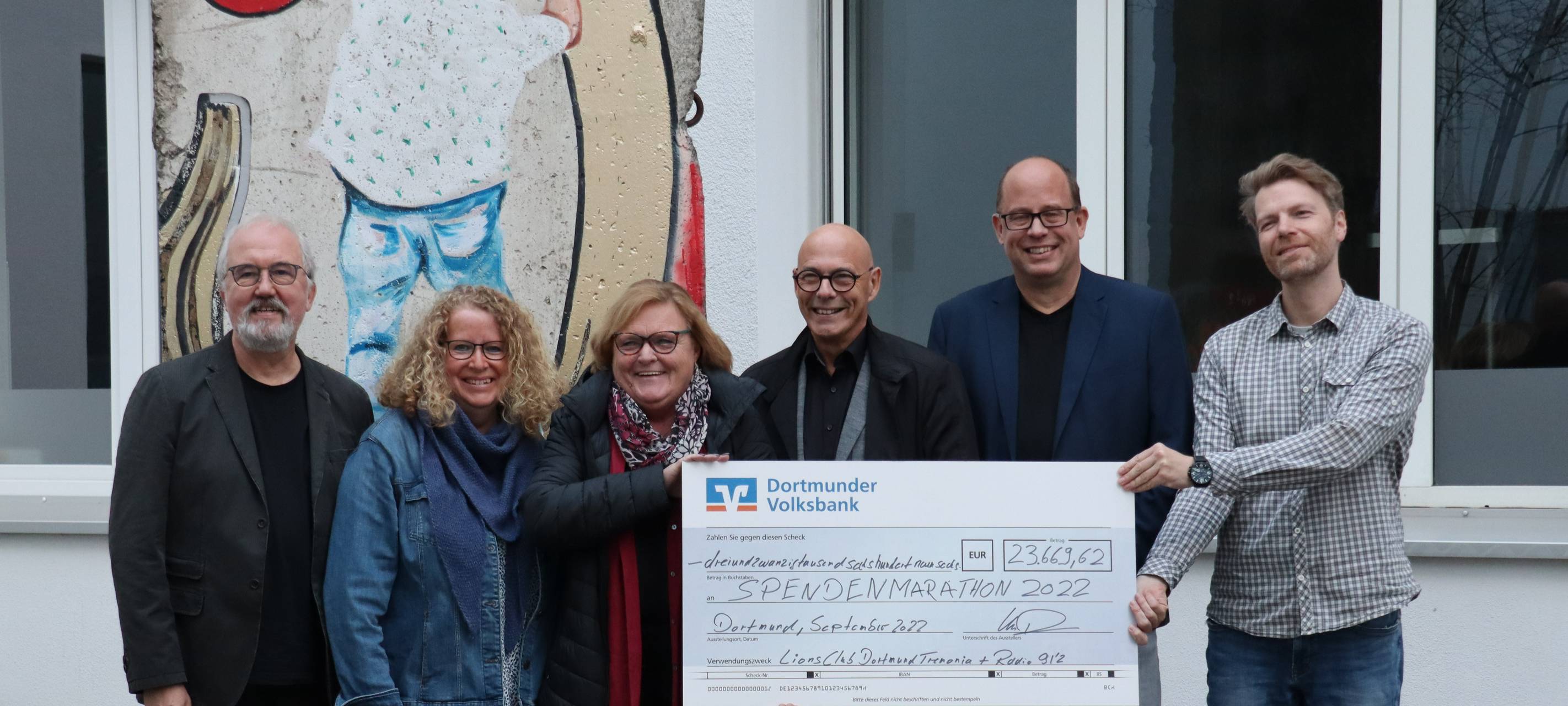 Dortmunder Spendenmarathon: Feierliche Scheckübergabe an die Projekte