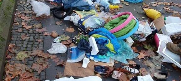 Borsigplatz: Tonnenweise stinkender Hausmüll illegal entsorgt