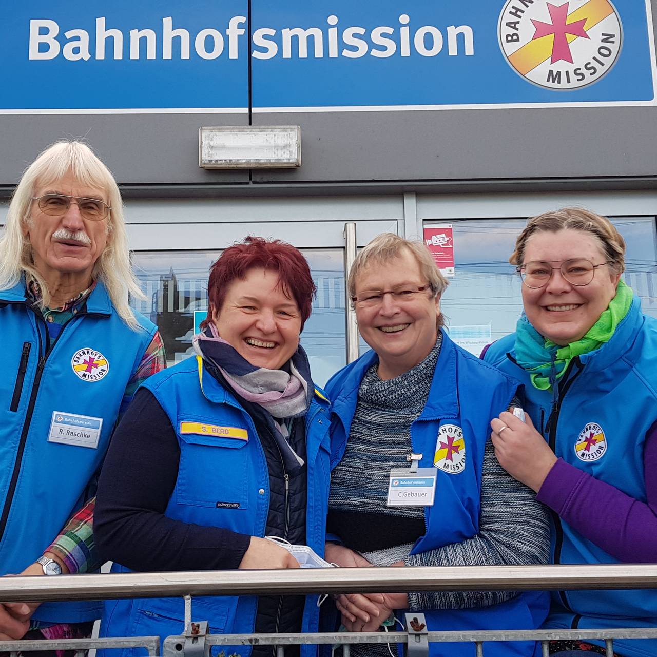 Reinhardt Raschke, Swetlana Berg, Christina Gebauer, Christiane Wittler von der Dortmunder Bahnhofsmission.