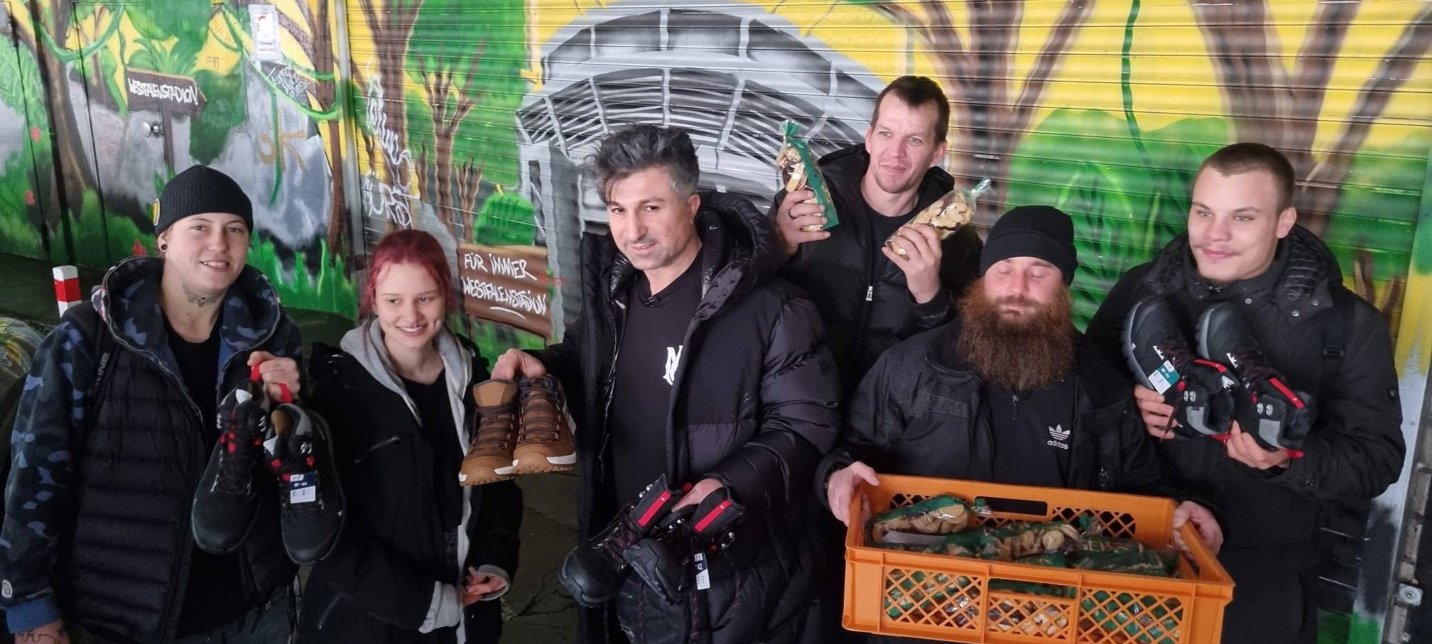 Dortmunder Lotto-Millionär Chico spendet für obdachlose Straßenkinder