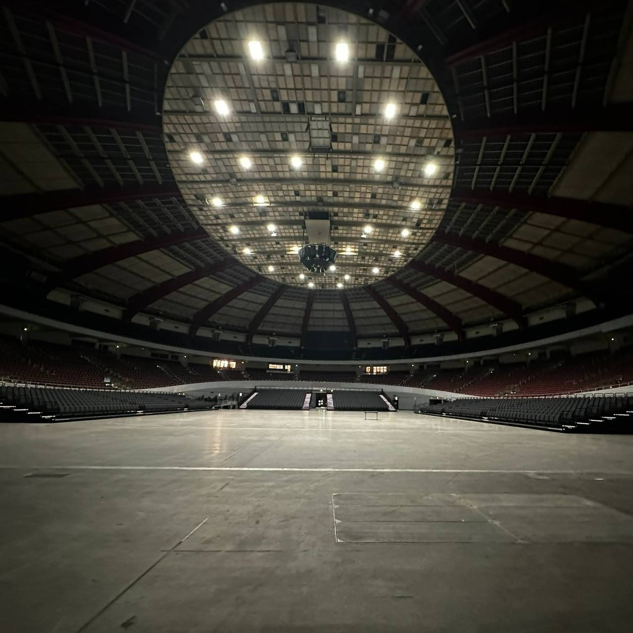 Leere Westfalenhalle in Dortmund.