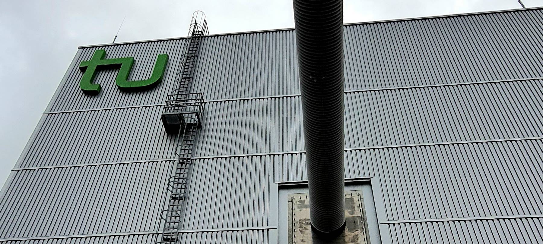 Wir öffnen Türen: Hochspannungs-Gleich-Strom-Übertragungshalle