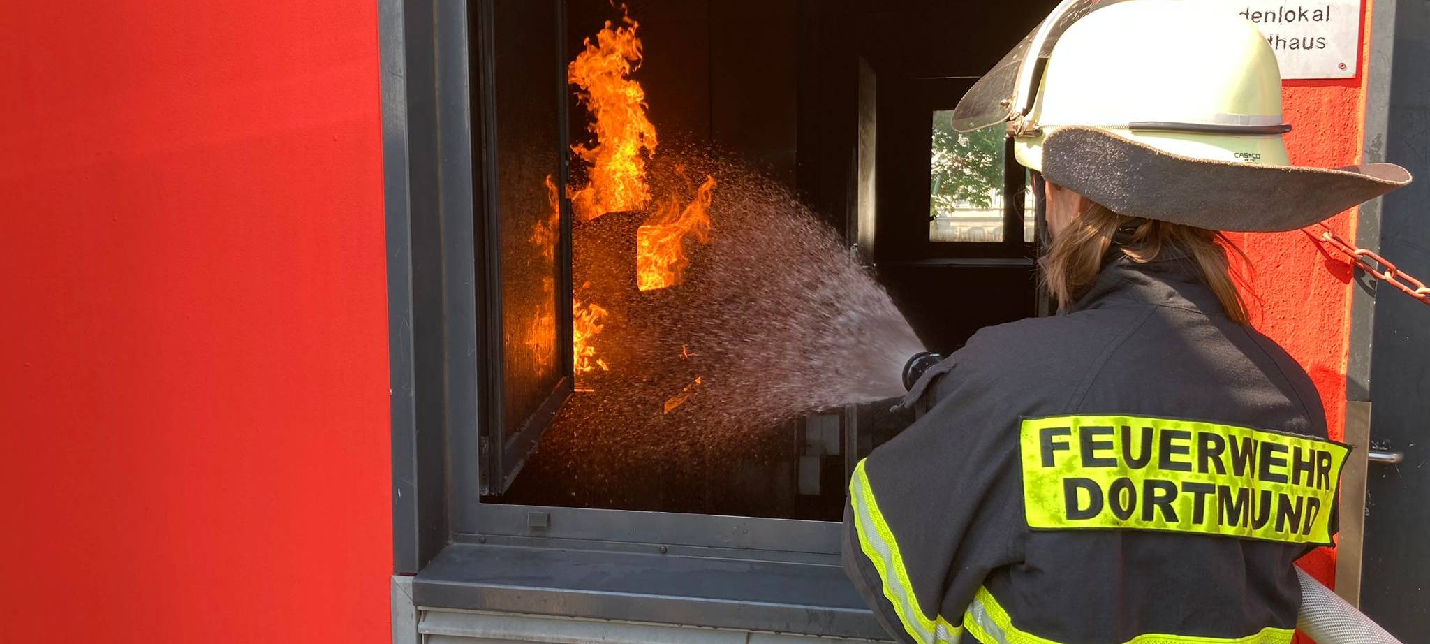 Feuerwehrtag Brand löschen