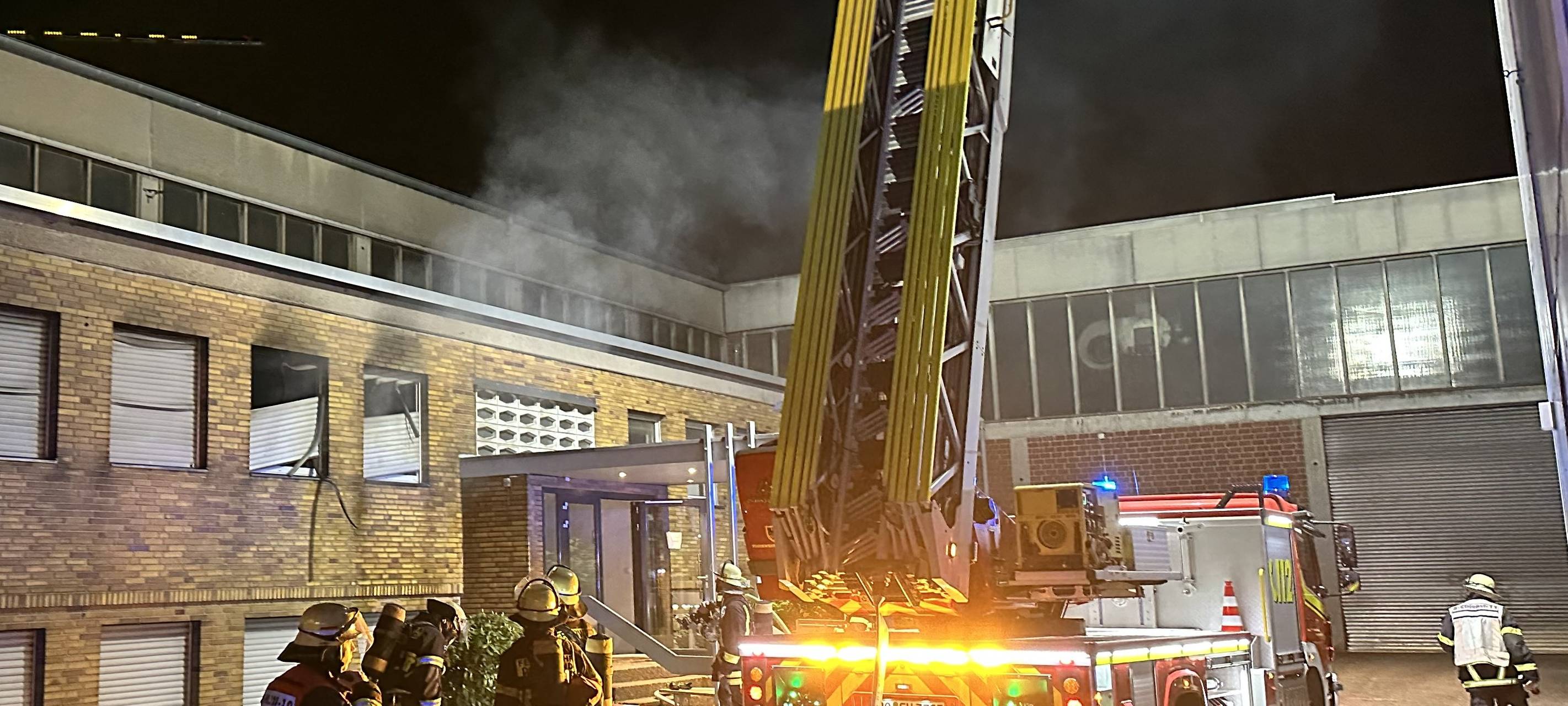 Dortmund-Marten: Brand in Bürogebäude