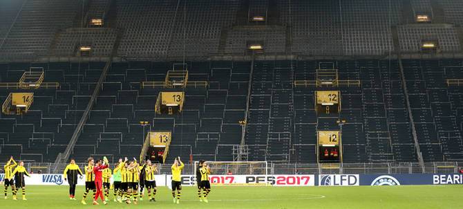 50 Jahre Westfalenstadion - 50 schwarzgelbe Momente: Moment 19: Leere Südtribüne