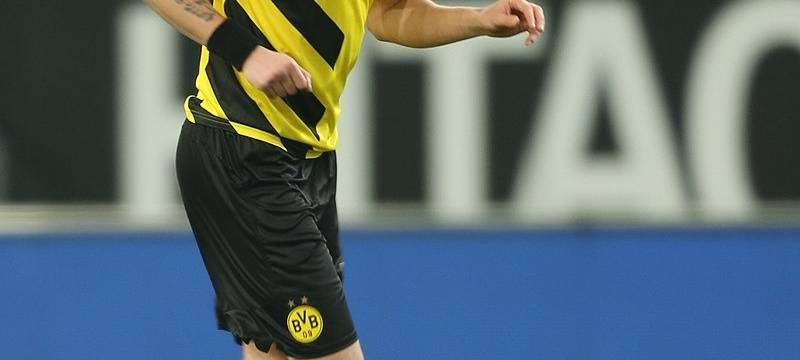 50 Jahre Westfalenstadion - 50 schwarzgelbe Momente: Moment 23: Von der Süd auf den Rasen