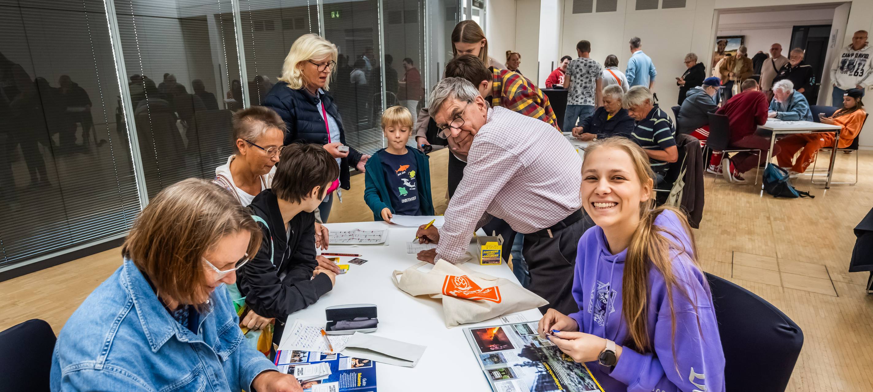 Dortmund: Erstes Panini-Treffen ein voller Erfolg
