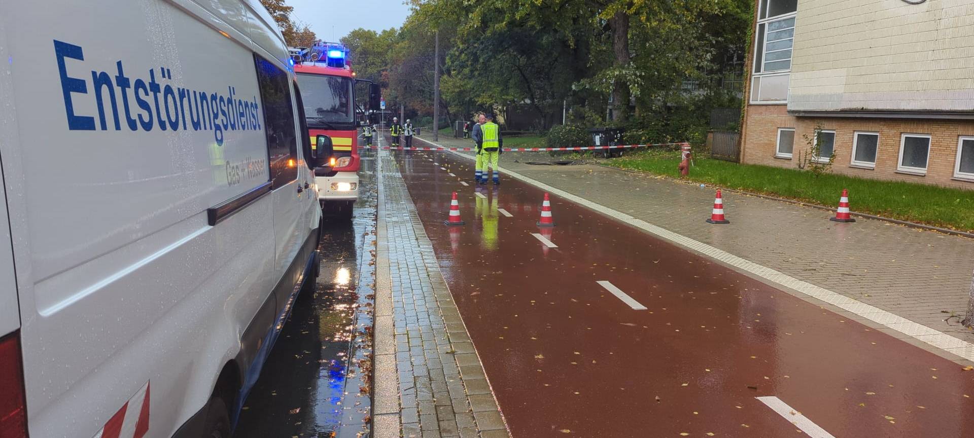 Ostwall in Dortmund mit Wasser überflutet