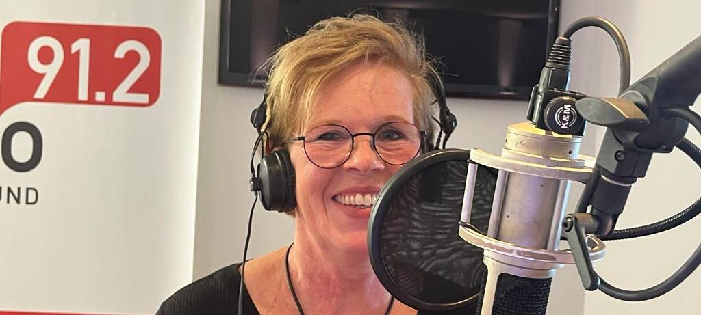 Dortmunderin arbeitet ehrenamtlich beim Lachtelefon