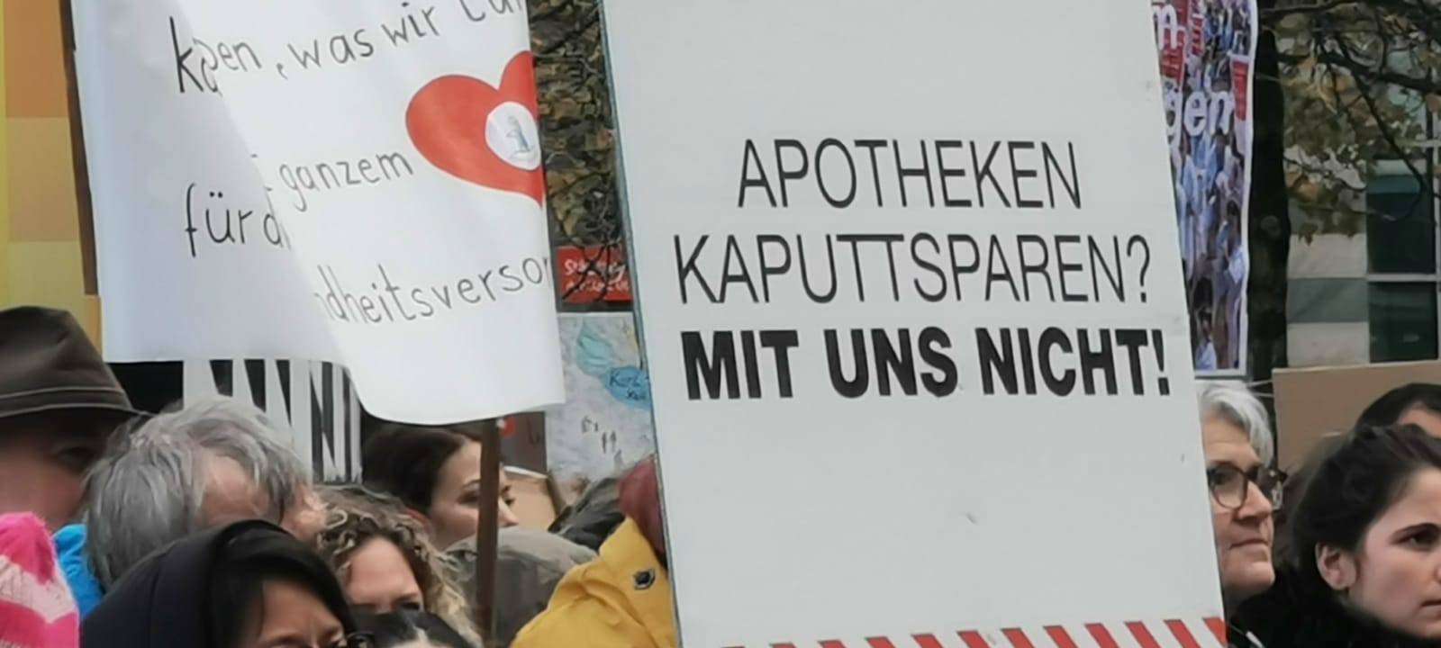 Apotheken und Praxen aus Protest dicht - 5000 bei Demo in Dortmund