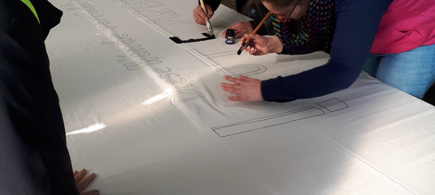 TEDi-Lager-Mitarbeiter streiken gemeinsam mit den Kollegen von Amazon