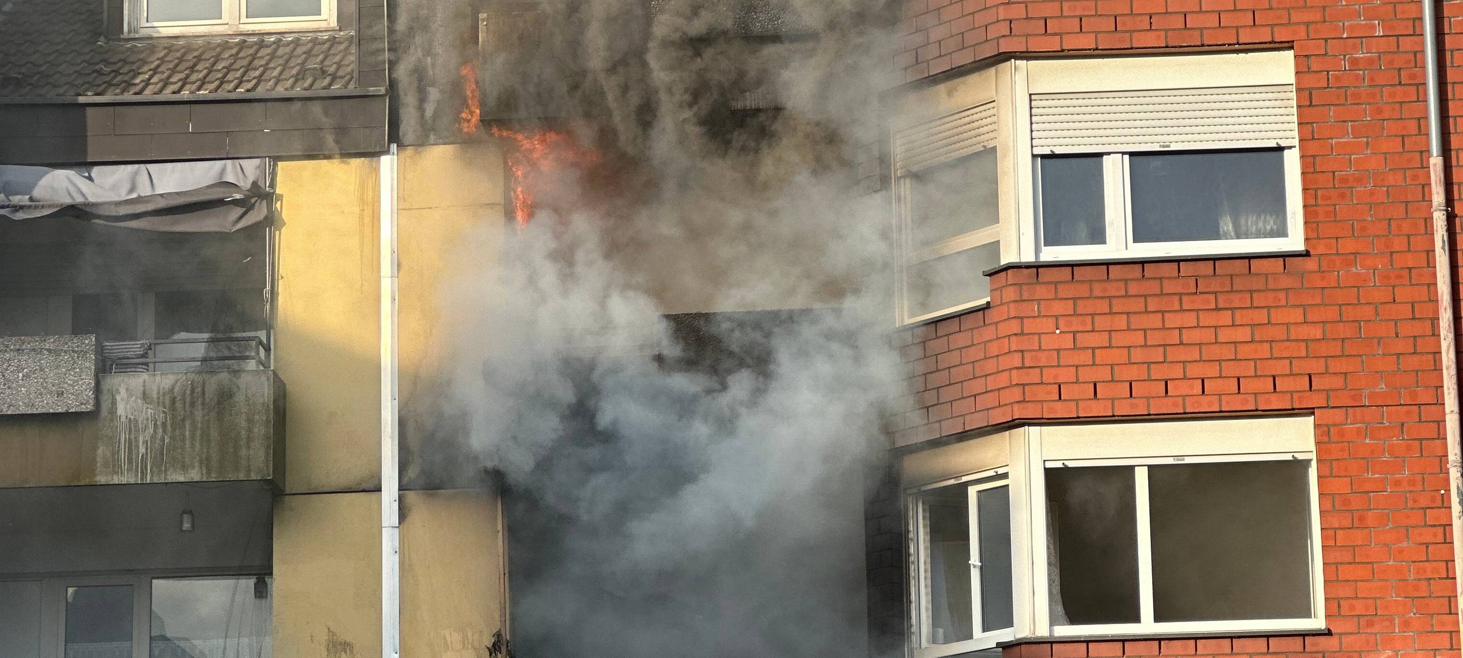 Dortmund: Große Rauchsäule in der Nordstadt