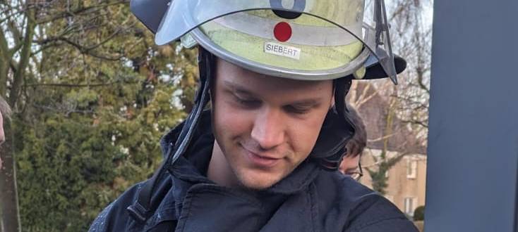 Feuerwehr Dortmund rettet neun Hunde