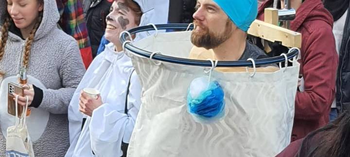 Karneval: Alle Infos und Fotos zu Rosenmontag 2024 in Dortmund