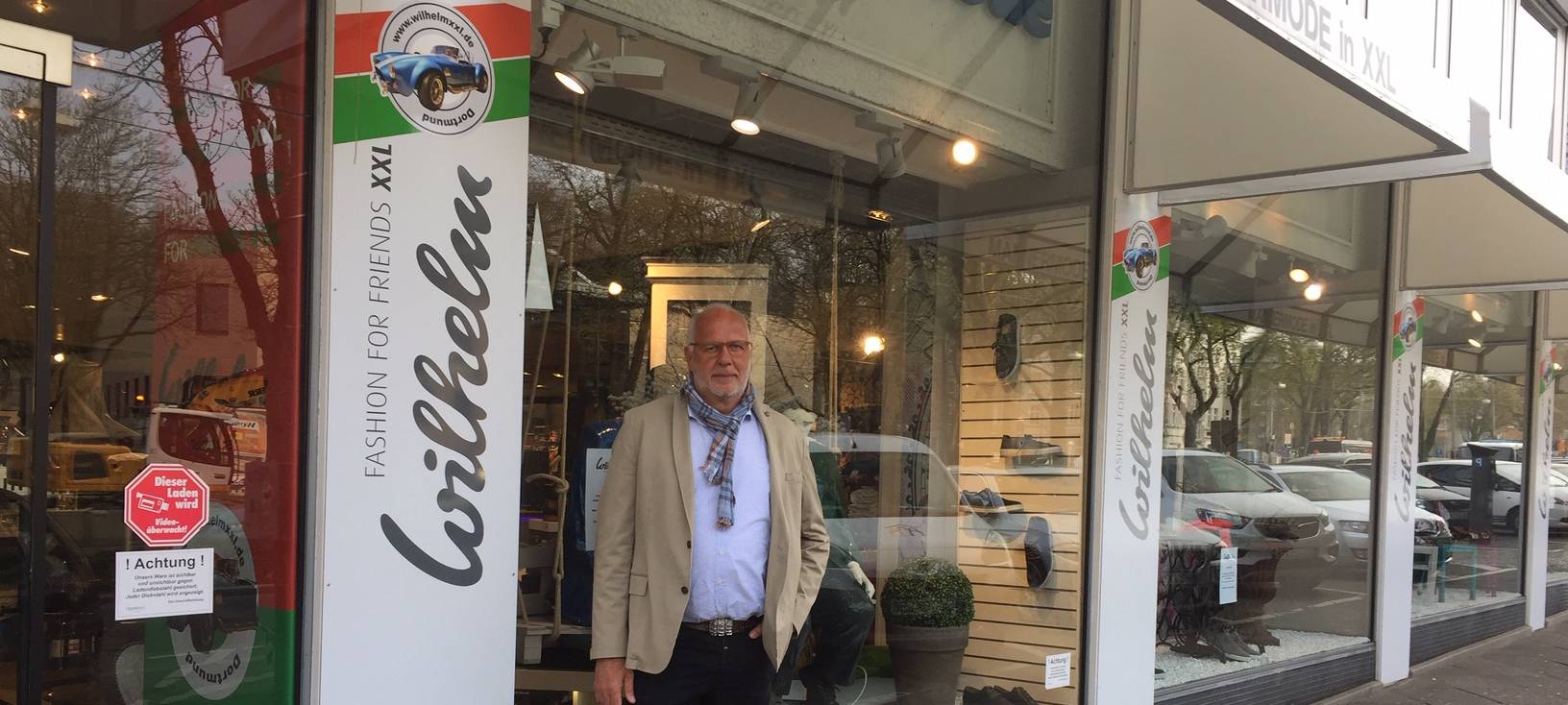 100 Jahre Kleidung für große Bäuche